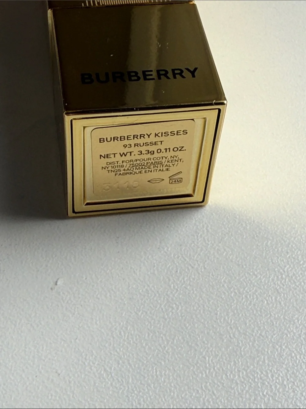 Burberry Kisses Lipstick 93 Russet - Deep Brick Red with Gold Case